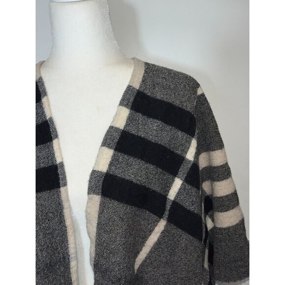 BURBERRY 100% Merino Wool Fringe Cape Poncho - Picture 2 of 7